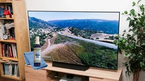 GW Deluxe Magic Screen Cleaner Kit for Ultra HD 4k HDR OLED TV, Laptop and Tablet Screens with 2 Premium Microfiber Cloths and Larger Spray Bottle | Safe, Effective & Large-Size thumbnail 4