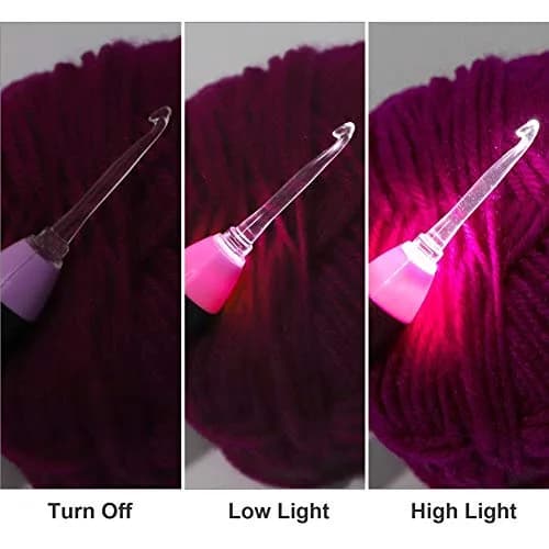 Yarniss Lighted Crochet Hook Set with Case | 11 Sizes 2.5-8mm Rechargeable USB Pink thumbnail 5