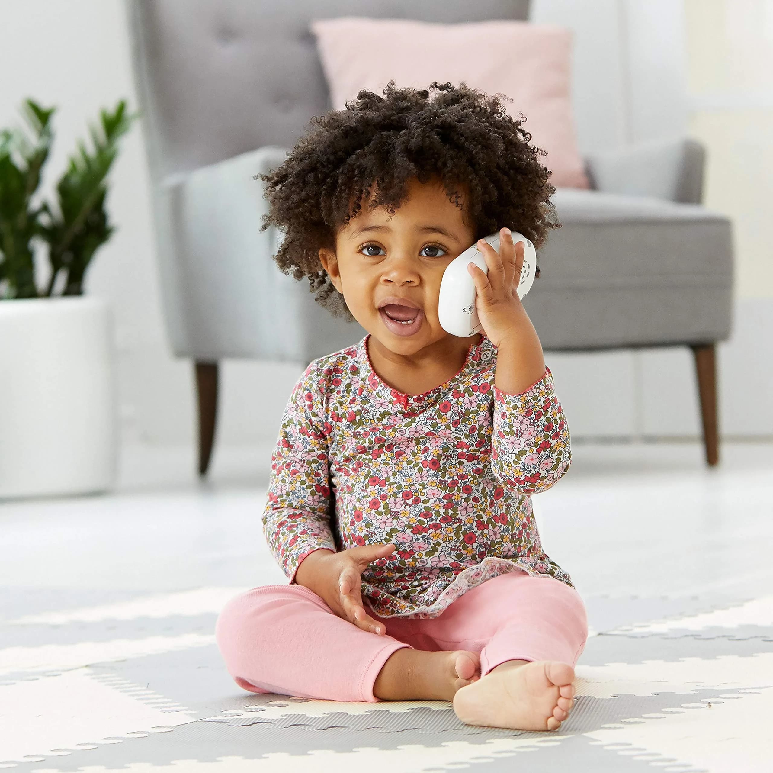 Skip Hop Baby Phone Toy: Explore & More Cell Phone Selfie thumbnail 7