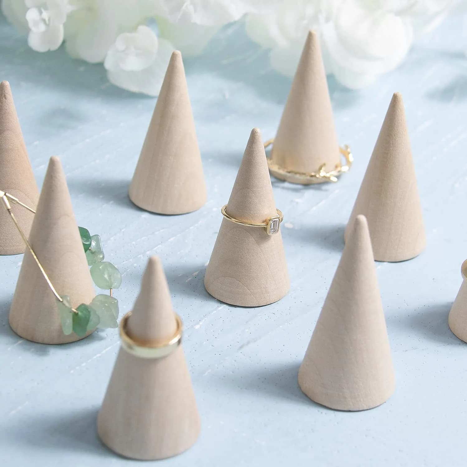 AUEAR 10 Pack Wood Cone Ring Holder 2.5cm (0.98in) Base Diameter x 5cm (1.97in) Height | Simple Natural Wood Display Stands for Rings - view 9