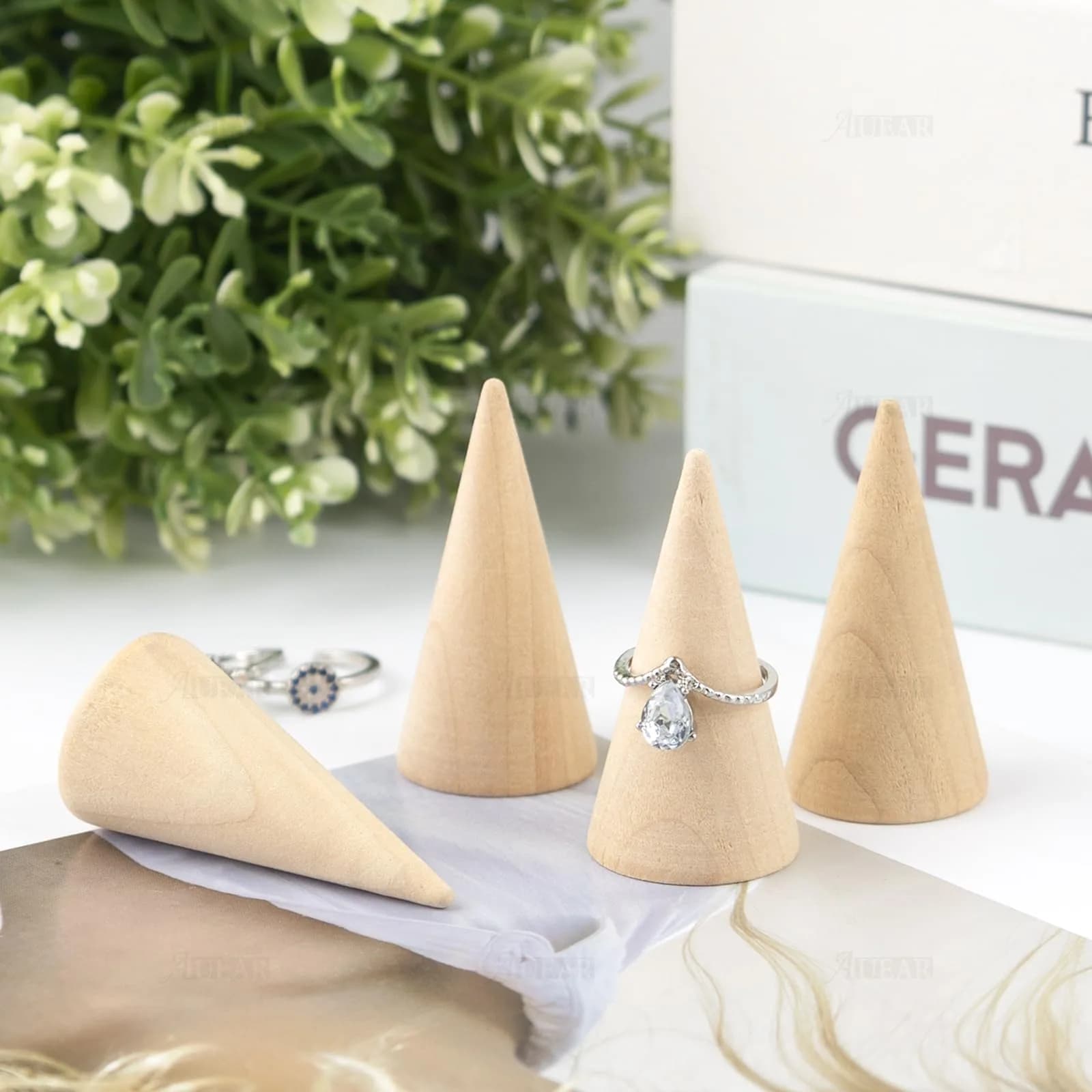 AUEAR 10 Pack Wood Cone Ring Holder 2.5cm (0.98in) Base Diameter x 5cm (1.97in) Height | Simple Natural Wood Display Stands for Rings - view 2