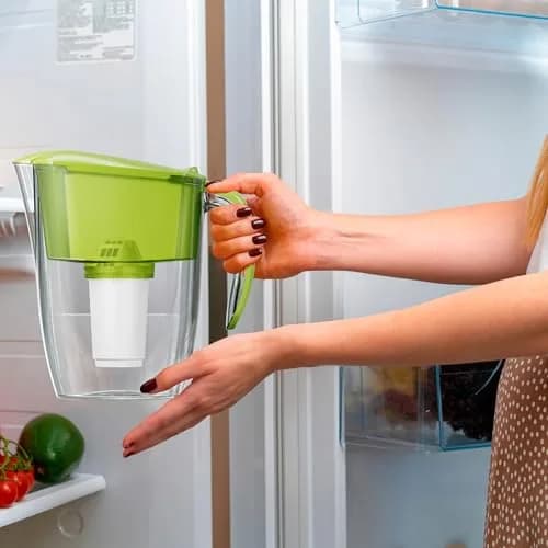 AQUAPHOR Smile Compact Fridge Water Filter Jug 2.9 L | Reduces Limescale & Heavy Metals thumbnail 4