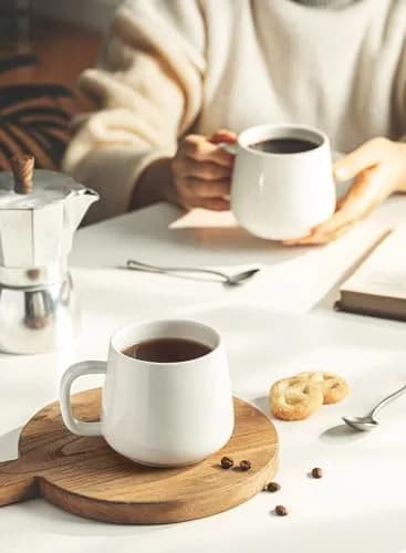 Teocera White Porcelain Coffee Mugs Set of 4 - 12oz (355ml) | Chip-Resistant Ceramic Cups with Ergonomic Handle thumbnail 7