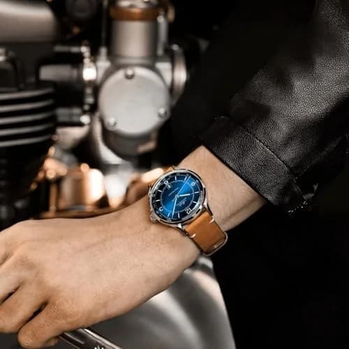 MIDO Multifort Patrimony Swiss Automatic Watch for Men - Blue Dial - 40mm Stainless Steel - Tan Leather Strap thumbnail 3