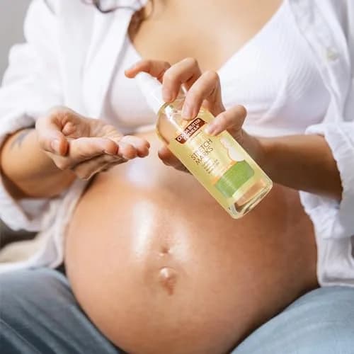 Palmer's Cocoa Butter Formula Massage Oil 100ml (3.4 Fl Oz) | Fragrance-Free Stretch Mark Oil thumbnail 2