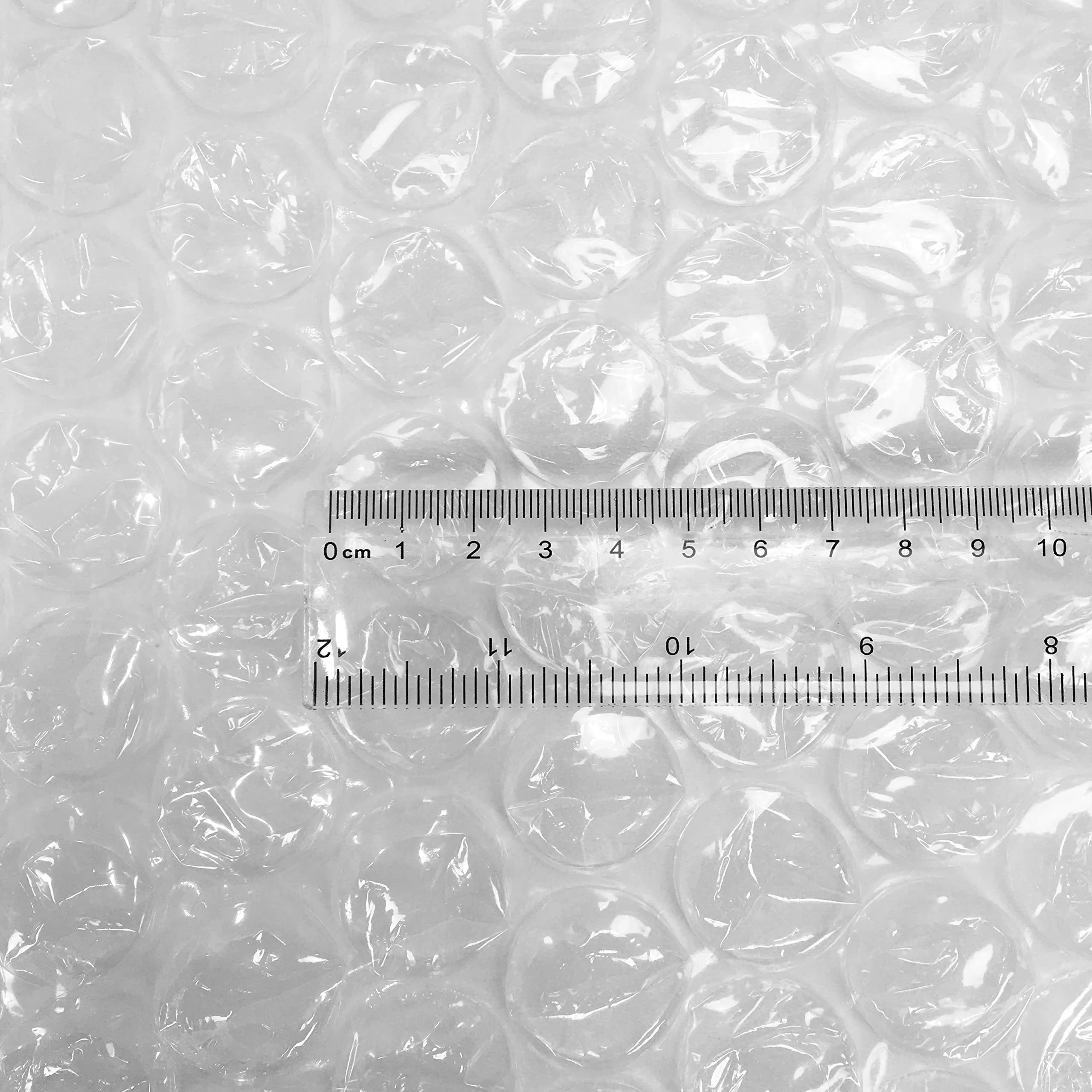 Amazon Basics Bubble Cushioning Wrap Large 5/16" Roll | Perforated for Easy Tearing - view 6