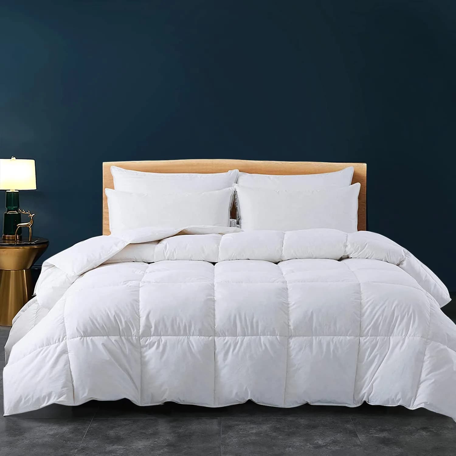 Cozynight White Comforter Full 82"x86" | All-Season Lightweight Breathable Reversible Comforter
