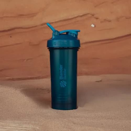 BlenderBottle Classic V2 Shaker Bottle 828 ml (28 oz) Ocean Blue | Leakproof Mixing for Protein & Smoothies thumbnail 7