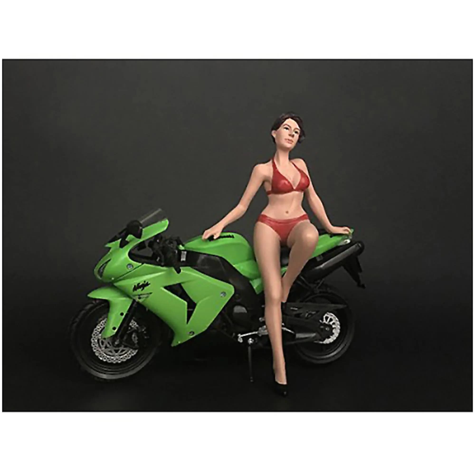 American Diorama Hot Bike Model Elizabeth Figurine 6 inches | Resin, Green, Modern Style — Green
