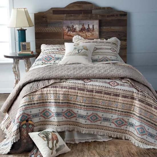 Rod's True Western Indian Summer Quilt Set - Reversible Southwestern 3 Piece Queen Bedding in Yellow Red Tan thumbnail 3