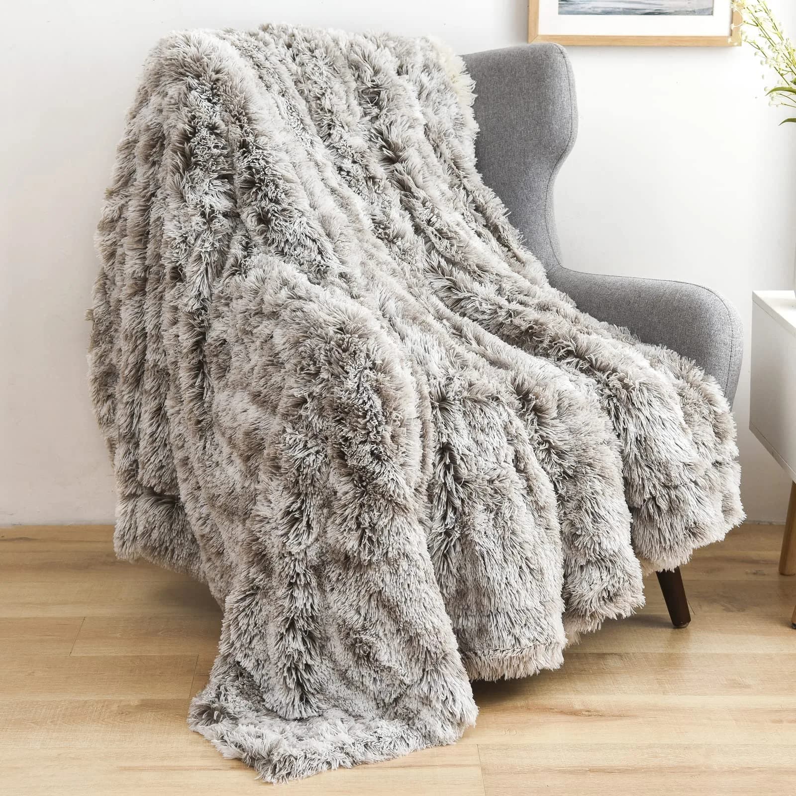 GONAAP Fuzzy Faux Fur Throw Blanket for Couch, Frosty Grey, 50"x60" | Cozy Plush Reversible All-Season Decor