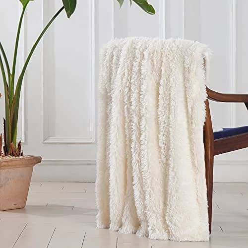 Tuddrom Decorative Faux Fur Throw Blanket 127x152 cm (50"x60") | Soft Fuzzy Plush Microfiber Fleece for Couch Sofa Bedroom thumbnail 5