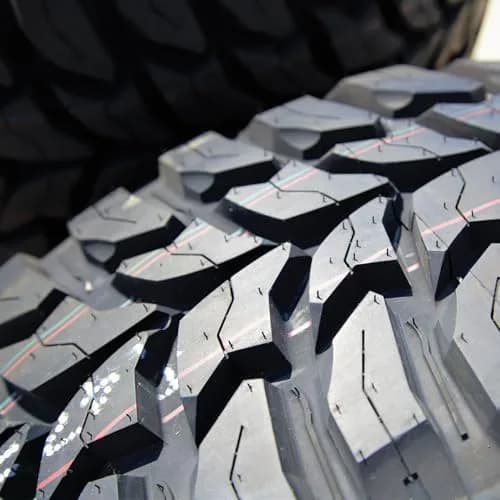 Crosswind Mud-Terrain Radial Tire 35x12.50R22LT | Off-Road Mud & All-Weather Grip thumbnail 4
