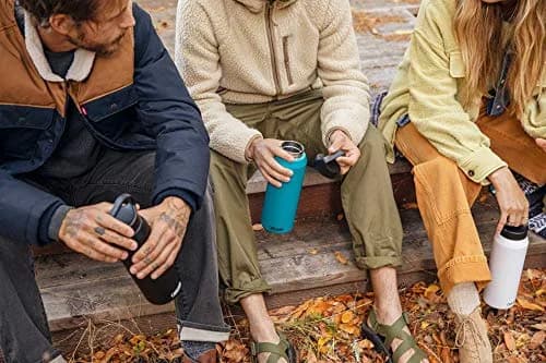 CamelBak Carry Cap Water Bottle 64 oz | Vacuum Insulated Stainless Steel, Easy Carry, Sweat-Proof (2369401019) thumbnail 9
