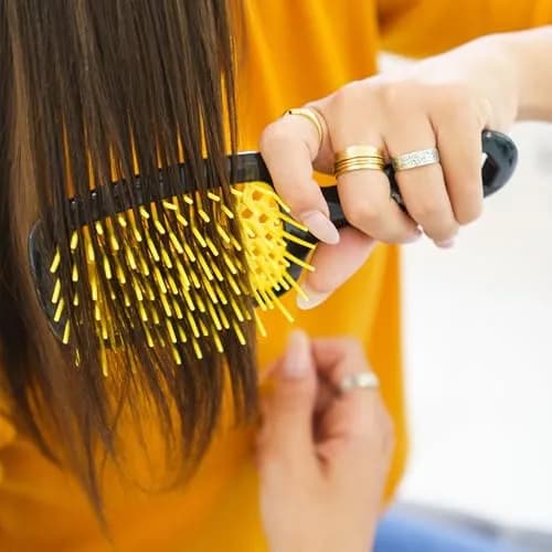 FHI Heat UNbrush Detangling Brush for Wet & Dry Hair | Anti-Static, Vented Cushion, Lightweight, All Hair Types thumbnail 3