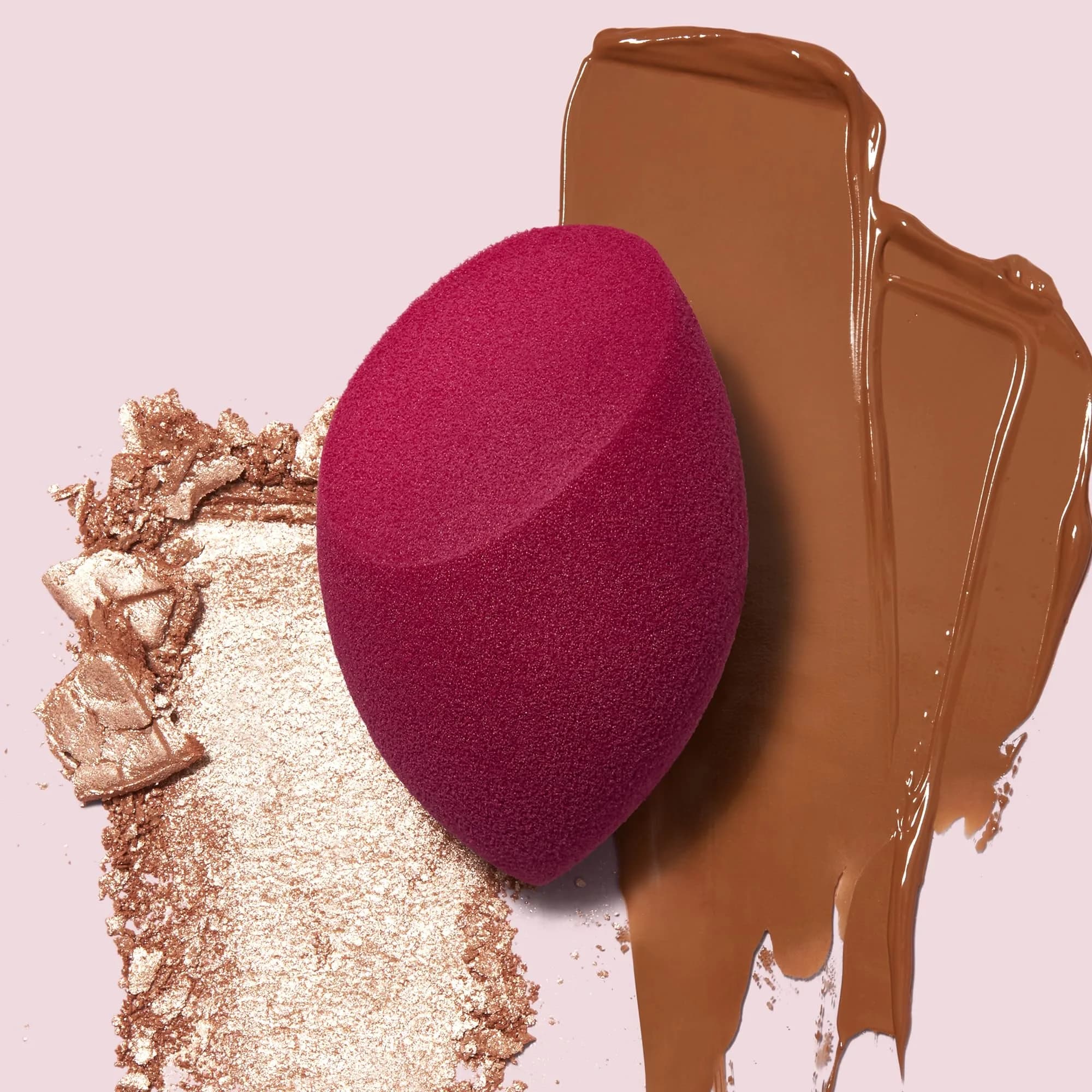 e.l.f. Total Face Blending Sponge Pink | 9g (0.317 oz) - view 4