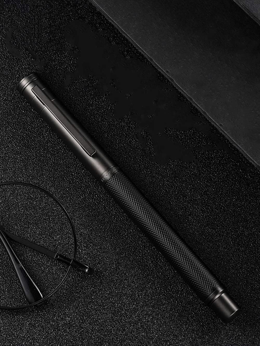 erofa Black Fountain Pen with EF Nib, Silver Aluminum Alloy, Bamboo Clip, 0.5mm - view 2