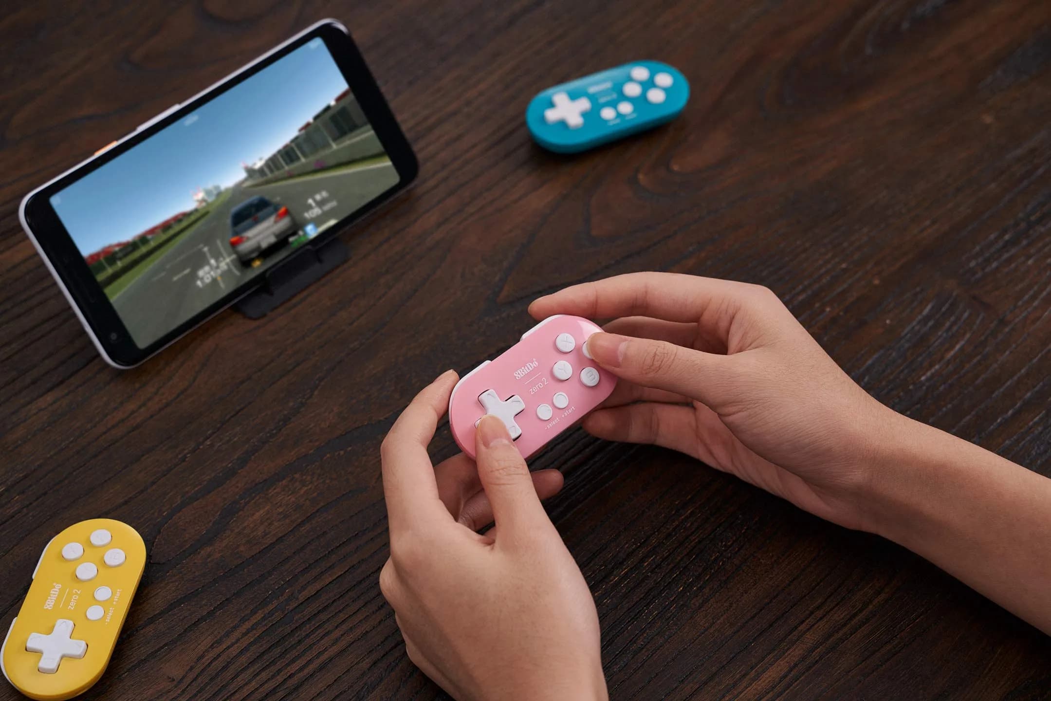 8Bitdo Zero 2 Bluetooth Gamepad Keychain Mini Controller, Pink Edition | 73x36.5x14.7mm (2.87x1.44x0.58 in) - view 7