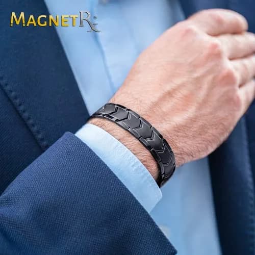 MagnetRX Ultra Strength Magnetic Bracelet for Men (Black) 23cm (9.0 inches) | 38 x 3500 Gauss Neodymium Magnets thumbnail 7