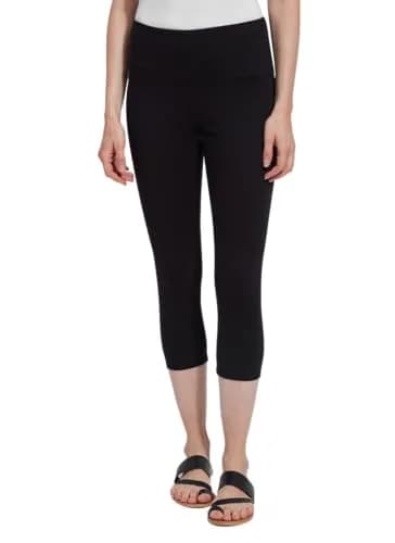 Lyssé Plus Size Denim Capri Leggings 2X | Soft, Black, High Waist, 21.5 in Inseam thumbnail 1