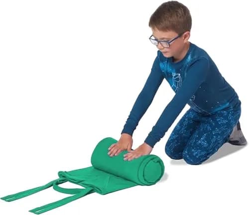 ROLLEE POLLEE Nap Sac Toddler Blanket with Pillow 127cm x 127cm | All Seasons Fleece thumbnail 6