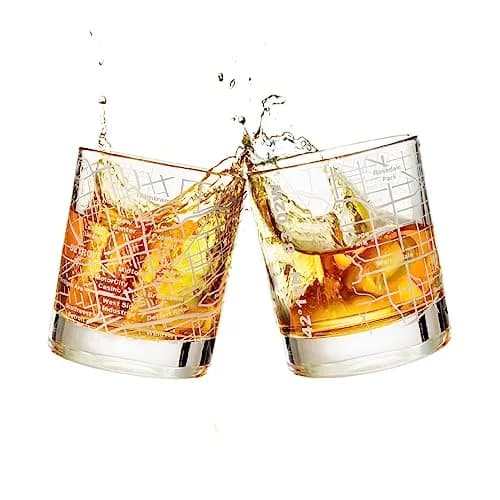 Greenline Goods Detroit Map Etched Whiskey Glasses - 355ml (12 Fl Oz) Set of 2 | Authentic USA Import for Cocktail Lovers thumbnail 1