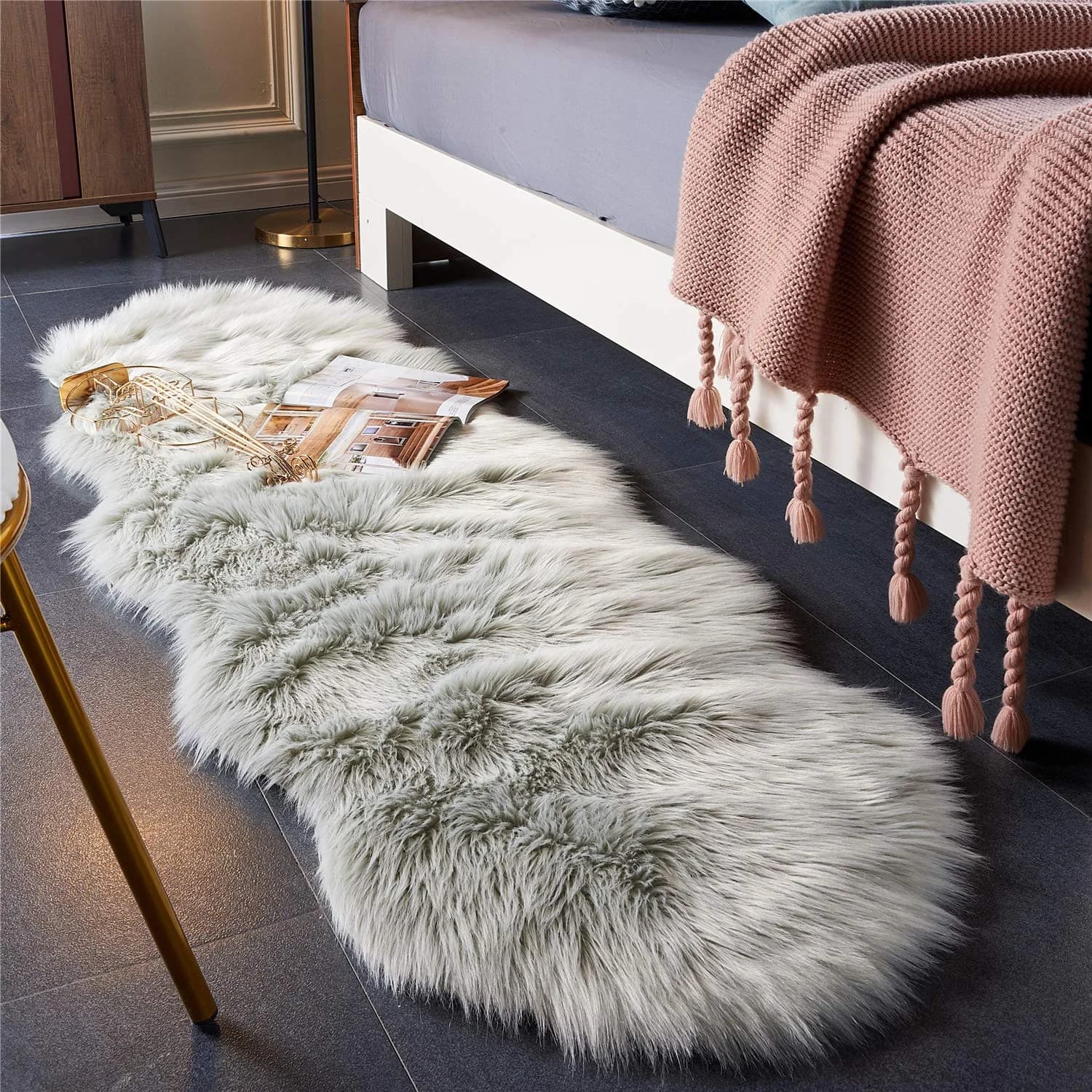 EasyJoy Ultra Soft Fluffy Shaggy Area Rug Faux Fur 61cm x 183cm (2 x 6 ft) | Machine Made for Living Rooms & Bedrooms
