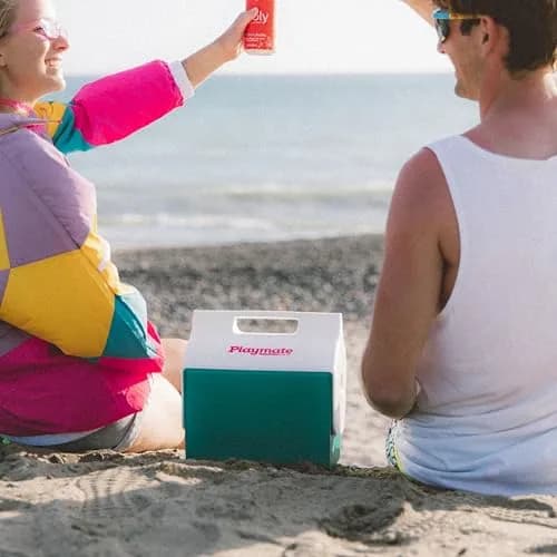 Igloo Retro Playmate Mini 4 Qt Cooler, Jade | Insulated Personal Cooler with Retro Design thumbnail 3