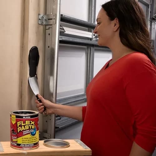 Flex Paste Rubberized Waterproof Sealant Paste Black 48 fl oz (1.42 L) | Seals Gaps Cracks Holes Underwater thumbnail 6