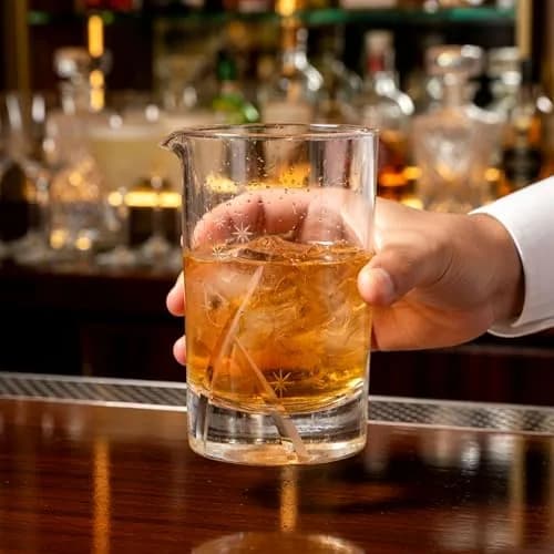 Homestia 700ml (24 Oz) Snowflake Crystal Mixing Glass | Seamless Lead-Free Crystal Bartender Glass thumbnail 4