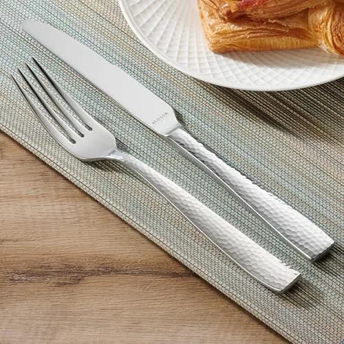 Hudson Essentials 20-Piece Hammered Stainless Steel Flatware Set Service for 4 | Elegant & Durable thumbnail 8
