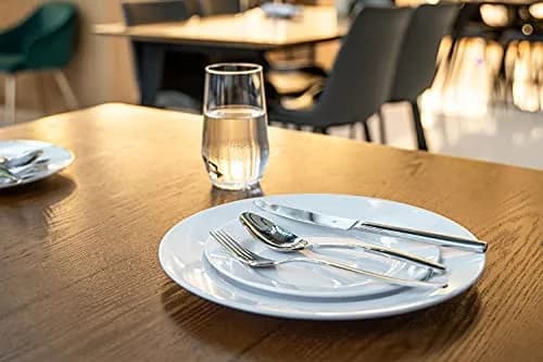 POSATE 60PCS White Disposable Plastic Plates | Heavy Duty Party Plates for Wedding & Events thumbnail 9