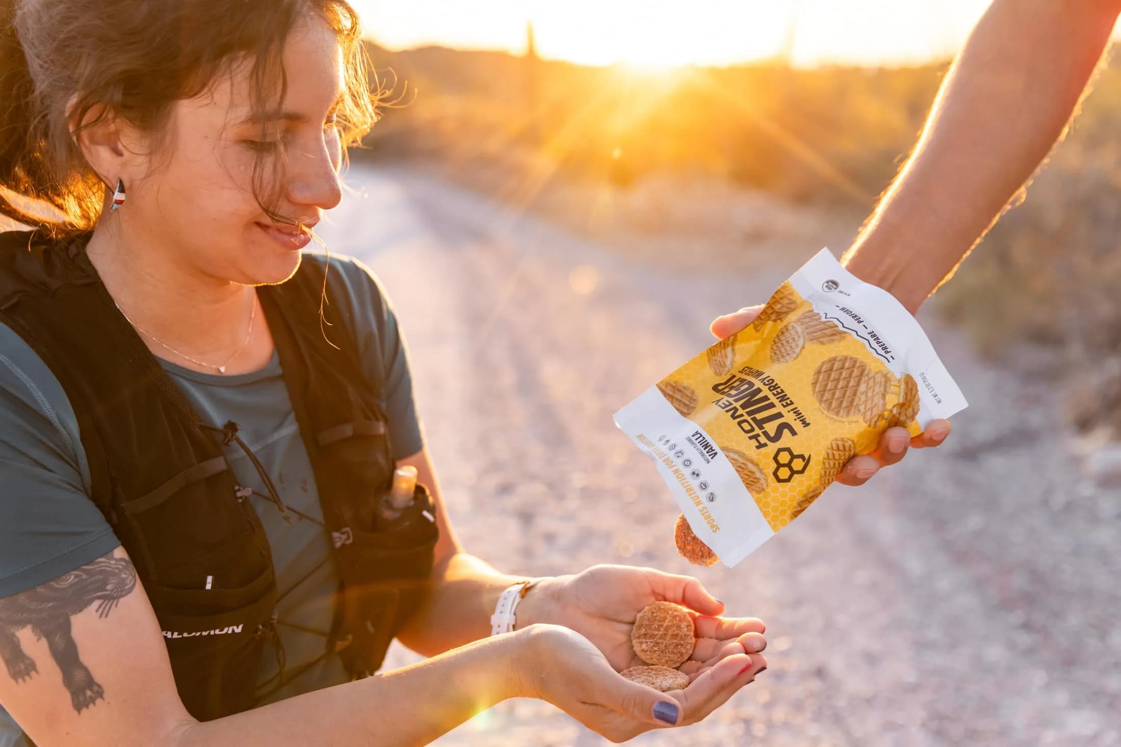 Honey Stinger Organic Mini Vanilla Waffles 5.3 oz (150 g) | USDA Organic Energy Snack - view 4