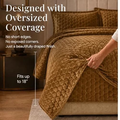 Tribeca Living Lugano Oversized Velvet Quilt Set - All Season, Queen, Honeycomb Pattern, 260GSM thumbnail 3