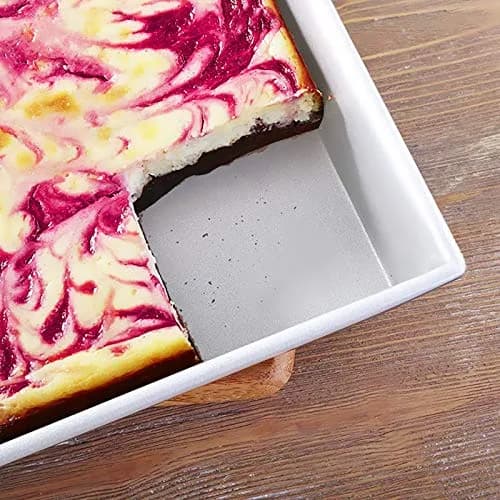 UgyDuky 3-Tiered Square Cake Pan Set 10.7cm (4.2") 16.5cm (6.5") 21.6cm (8.5") | Even Baking for Multilayer Cakes thumbnail 6