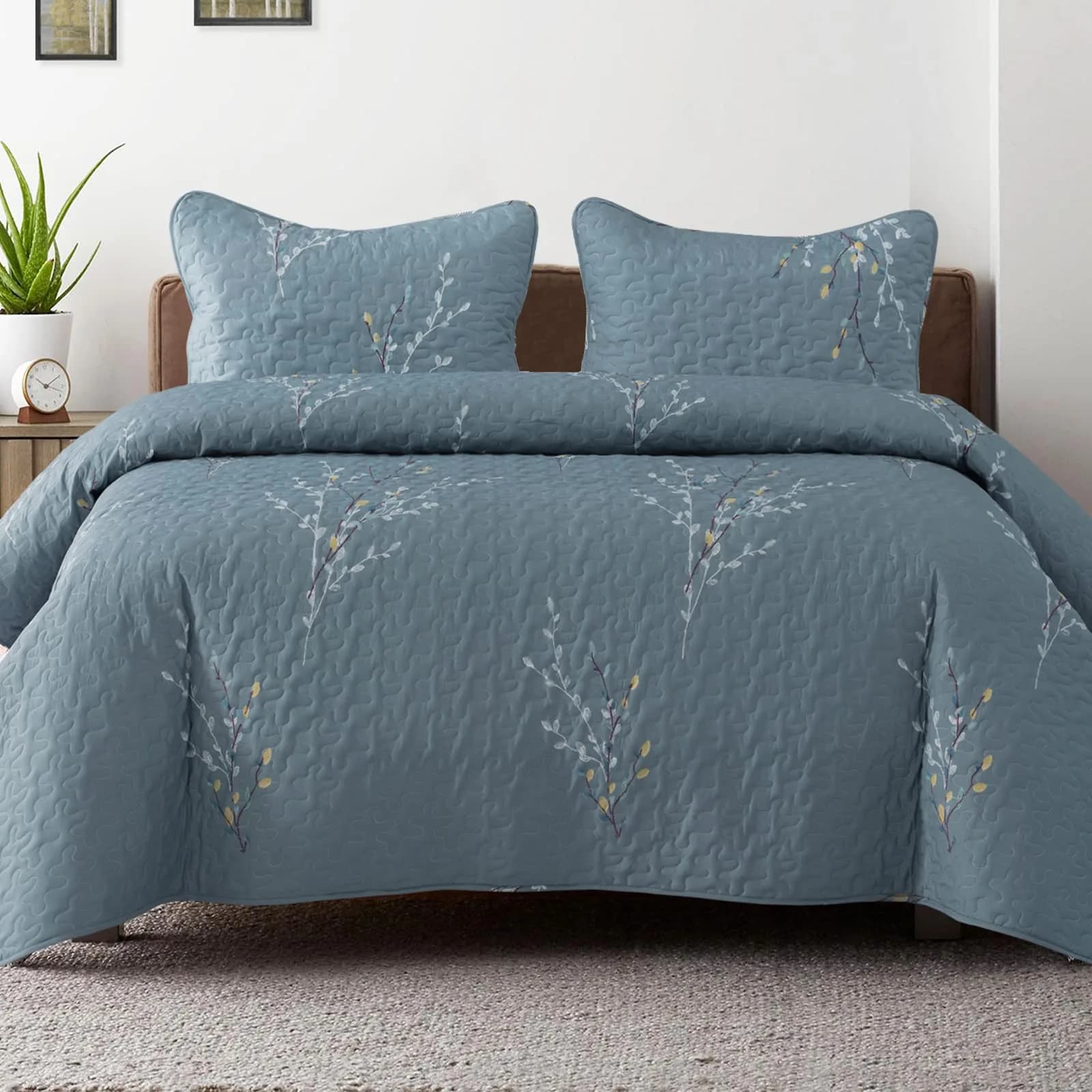 Exclusivo Mezcla Reversible Boho Quilts Queen Size Blue | All-Season Floral Microfiber Bedding