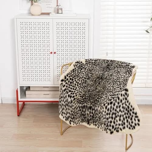 Asuprui Leopard Print Area Rug 109cm x 89cm | Soft Faux Fur Cheetah Carpet for Bedroom thumbnail 4