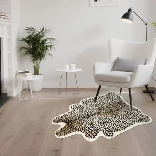 Asuprui Leopard Print Area Rug 109cm x 89cm | Soft Faux Fur Cheetah Carpet for Bedroom thumbnail 5