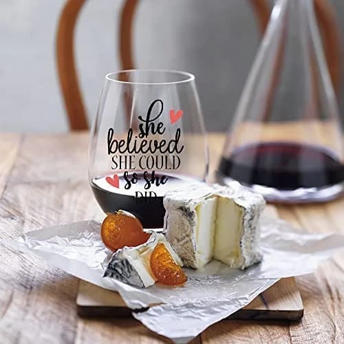Perfectinsoy She Believed She Could So She Did Stemless Wine Glass 443ml (15 fl oz) | Inspirational Gift for Women thumbnail 4
