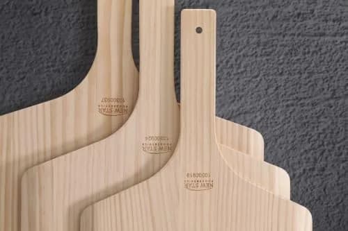 New Star Foodservice Wooden Pizza Peel 16" L x 14" W | Restaurant-Grade, 30" Overall Length thumbnail 6
