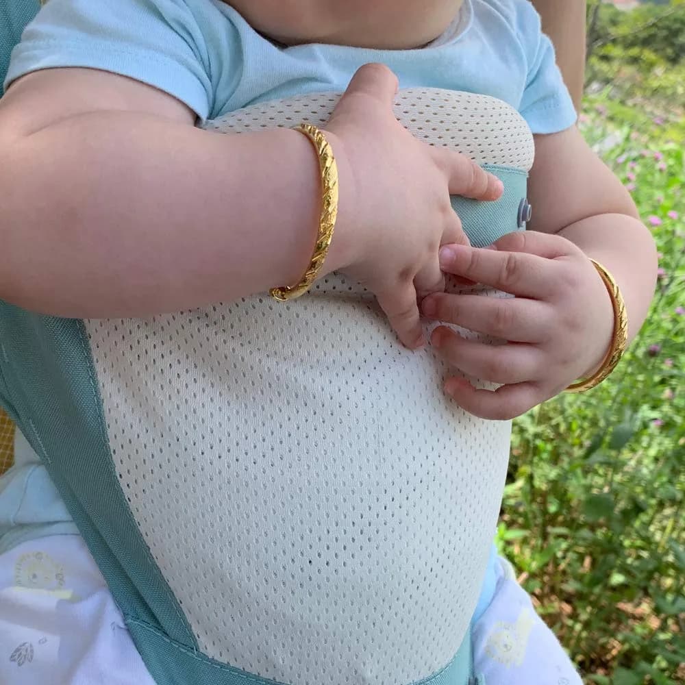 Ethlyn MY26 18K Gold Plated Stars Kids Lucky Bangles - 2-Pack, 5cm Inner Diameter | Adjustable Fit for Ages 3+ - view 3