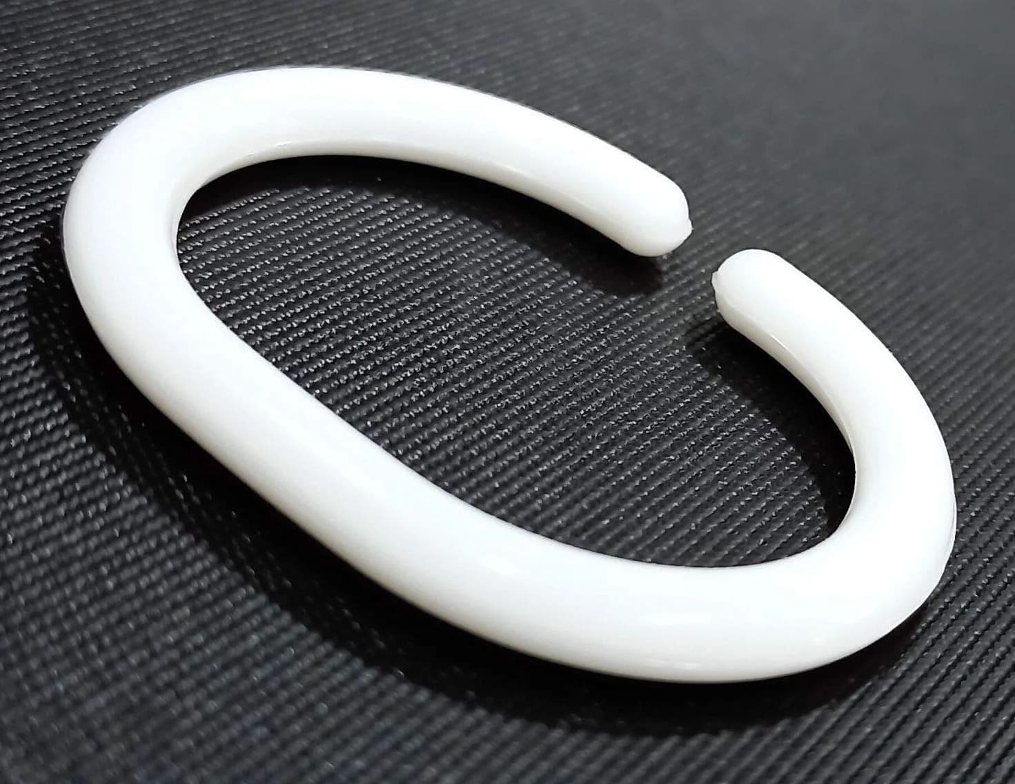 FAPBADRI Plastic Shower Curtain Rings, 36 Pieces | Rust-Free C-Design for Easy Installation - main product image