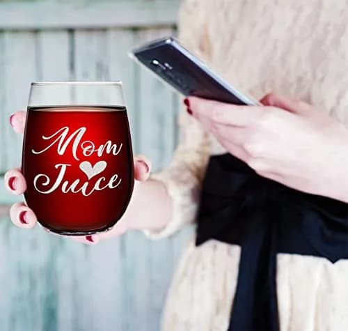 Cuptify Mom Juice 17 oz (493 ml) Stemless Wine Glass | Funny Unique Gift Idea for Women thumbnail 5