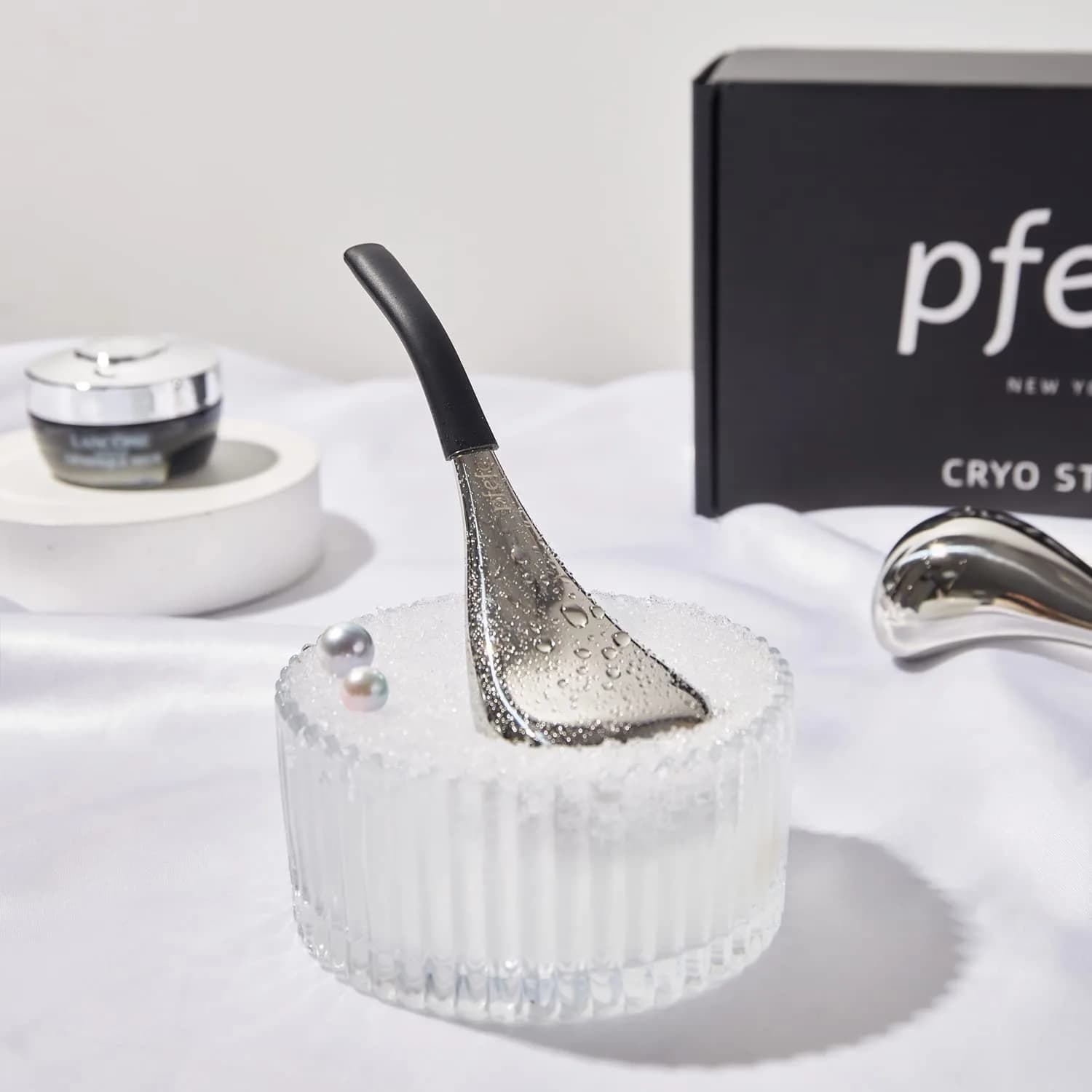 pfefe Ice Globes for Face and Eyes, Cryo Sticks Facial Skin Care Tools with Storage Case | Stainless Steel, 2 Count - view 6