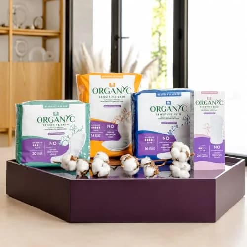 Organyc 100% Organic Cotton Light Incontinence Pads | Ultimate Flow, 14 Count thumbnail 7