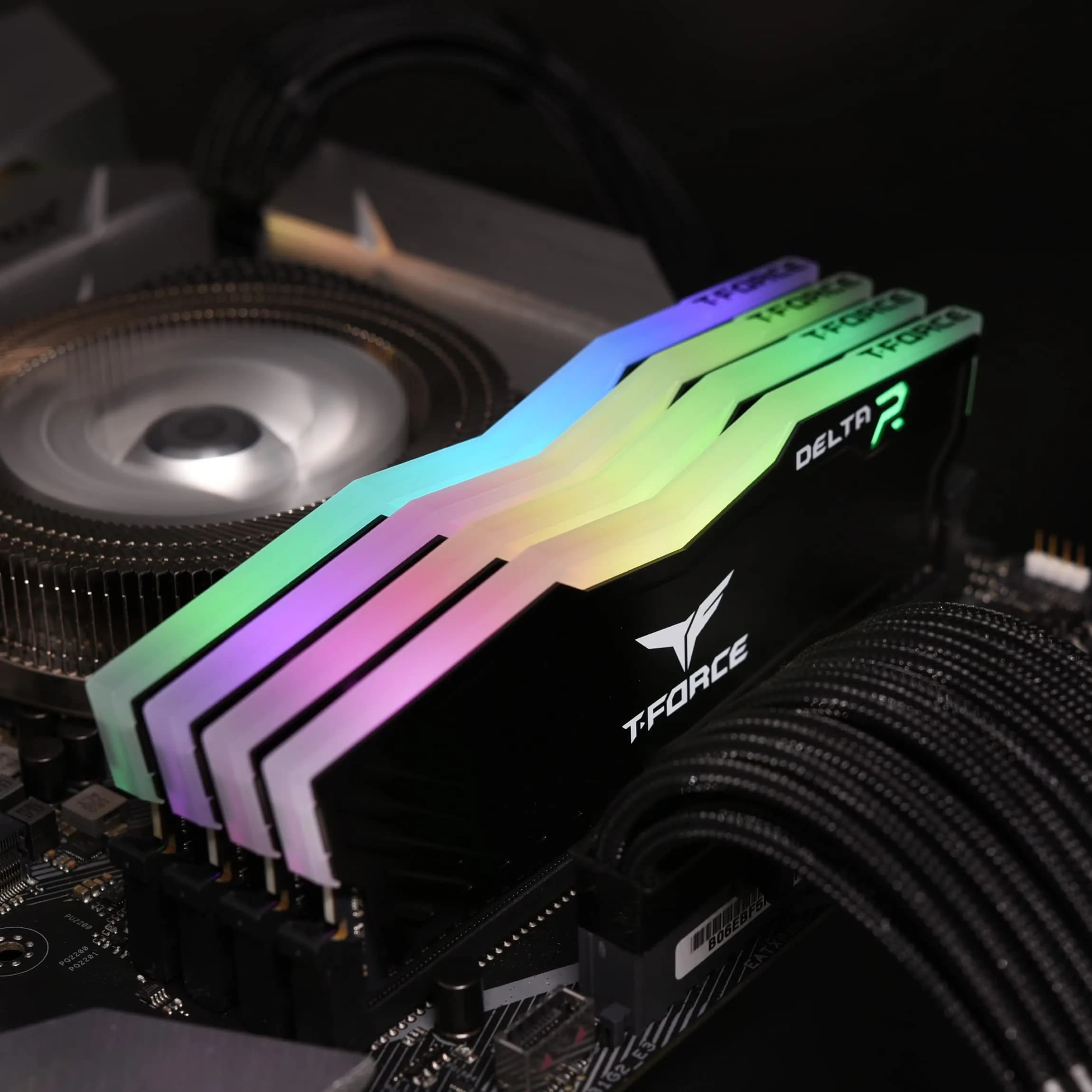 TEAMGROUP T-Force Delta RGB DDR4 32GB (2x16GB) 3600MHz CL18 Desktop Gaming Memory Module Ram TF3D432G3600HC18JDC01 - Black - view 3