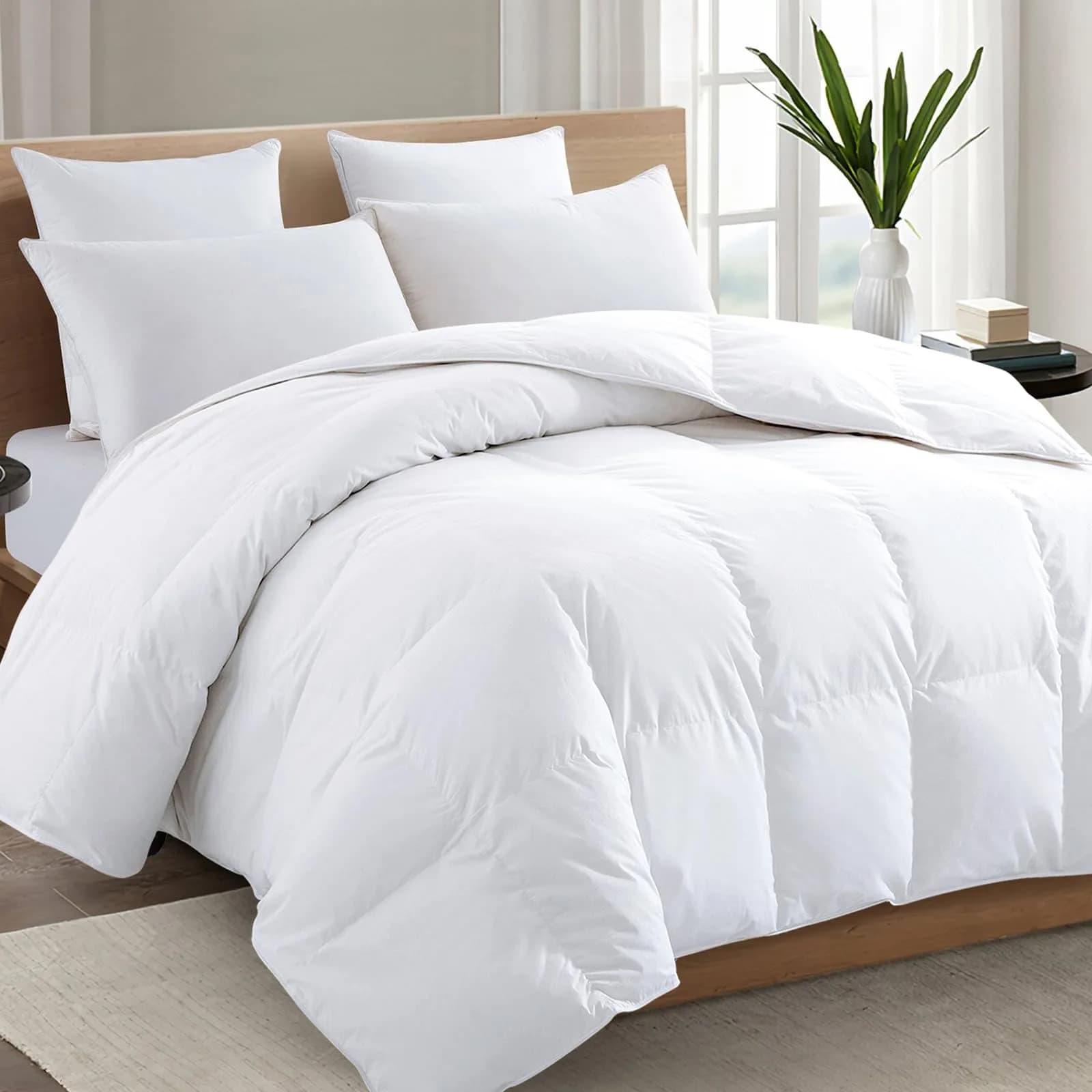 TEXARTIST White Queen Comforter | All Season Down Alternative Duvet Insert (90x90in)
