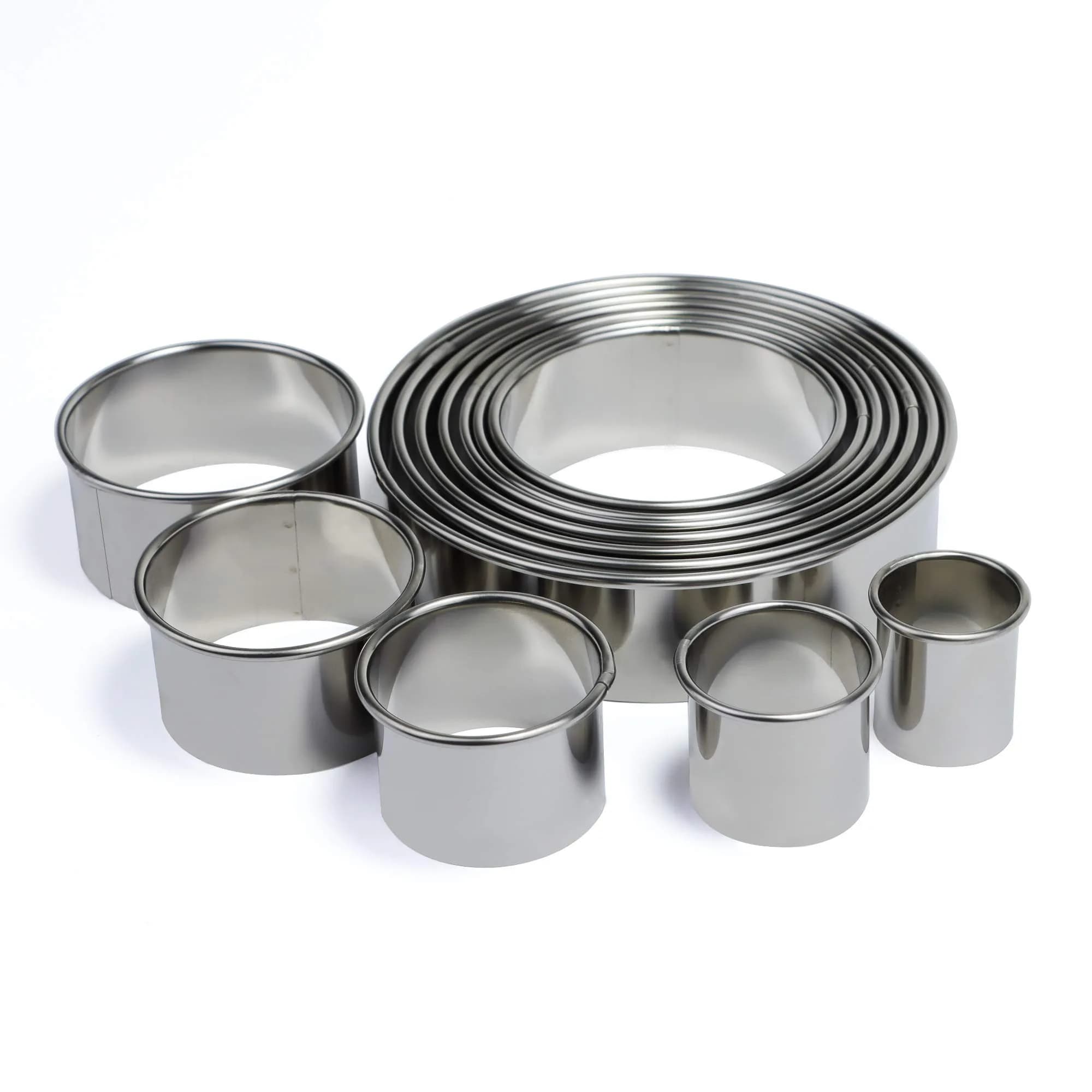 RIHAI Stainless Steel Round Cookie Cutter Set, 12 Pieces | Durable, Rust-Resistant Baking Tools — Stainless Steel