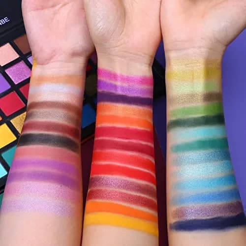 UCANBE Spotlight Eyeshadow Palette + 15 Brushes Set, 40 Colors Matte Shimmer Glitter | Highly Pigmented & Waterproof thumbnail 4