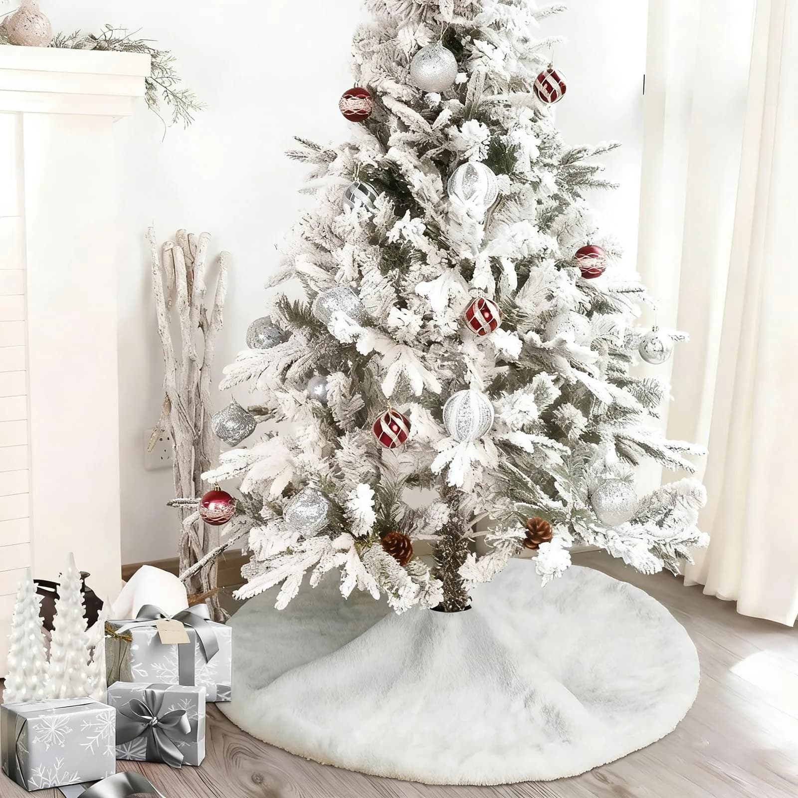 yuboo White Fluffy Fur Christmas Tree Skirt 76cm (30 inches) | Soft Faux Fur Rug for 4ft Slim Trees - main product image